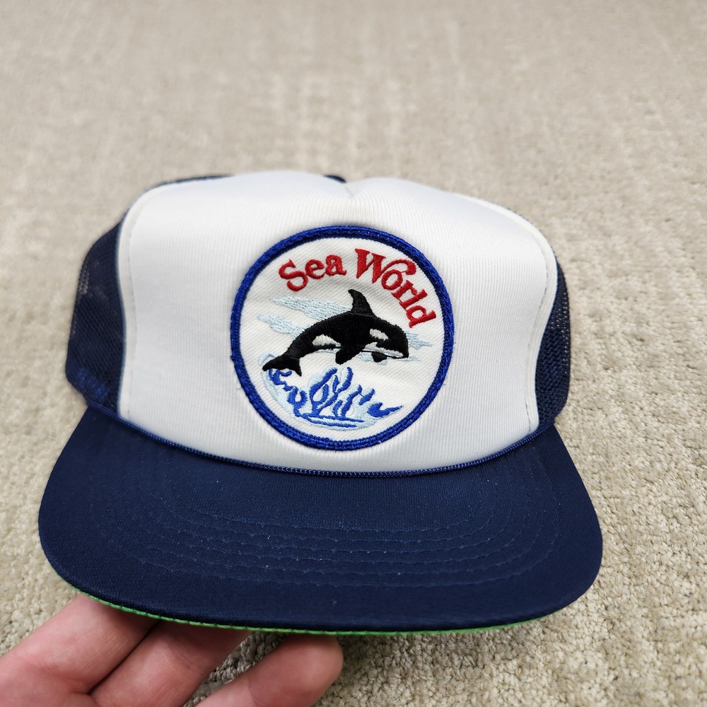 Vintage SeaWorld Shamu Trucker Hat Navy Blue White Mesh Snapback Cap Taiwan